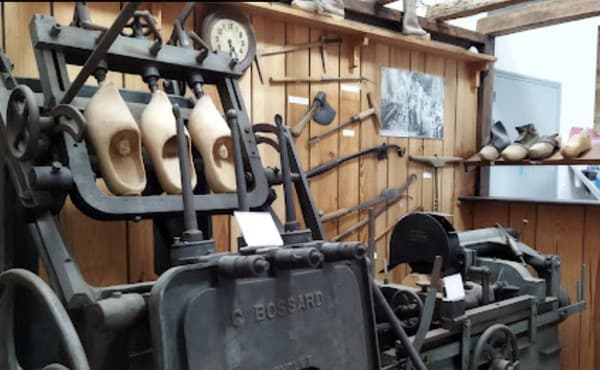 Musée des Metiers de la Chaussure