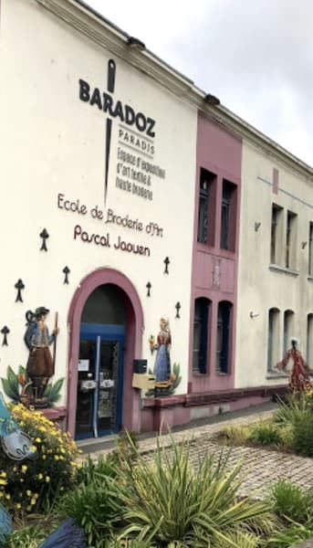 Galerie de l'Ecole de Broderie d'Art Pascal Jouen